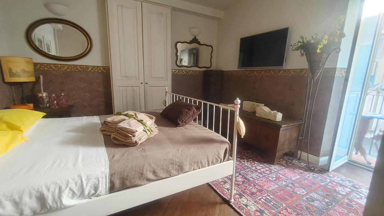 Appartamento A Centro Storico Di Catane Extérieur photo